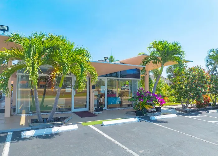 Warm Mineral Springs Motel